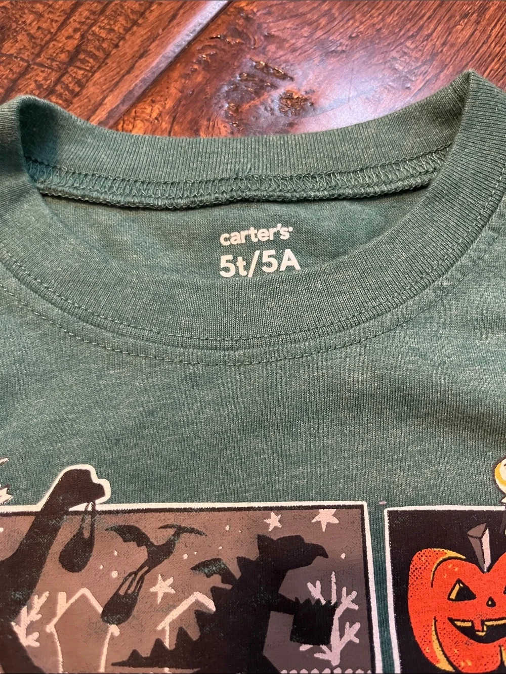 Halloween graphic tee